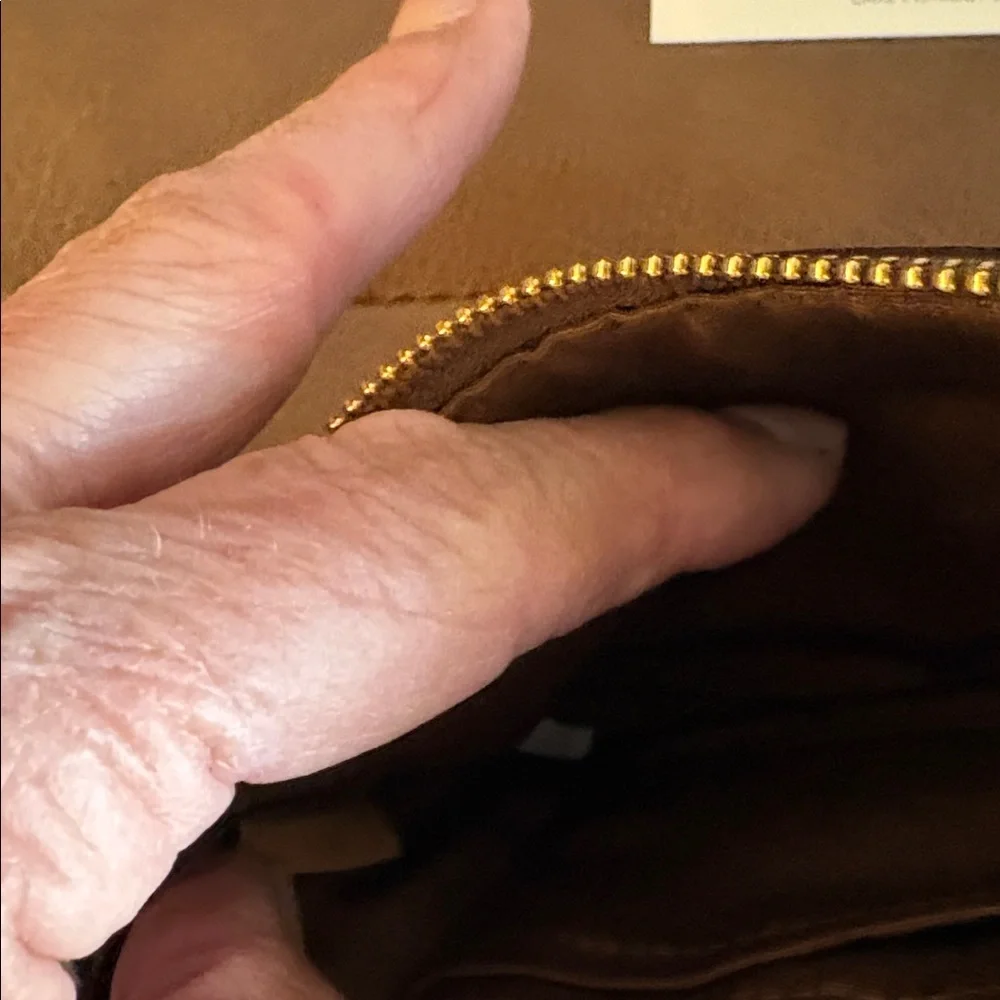 Coach Signature Brown‎ Wristlet